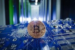 突发!比特币大跌超8万人