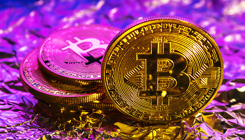 比特币升破107000美元日内涨超2%